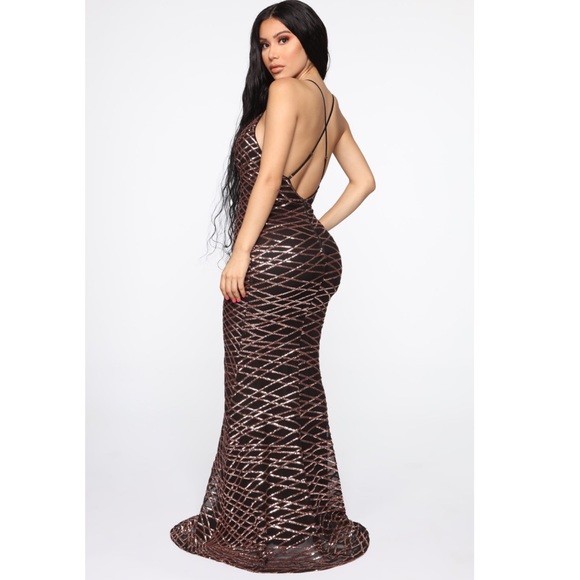 Gorgeous Formal Black and Bronze Sequin Dress - Picture 3 of 11